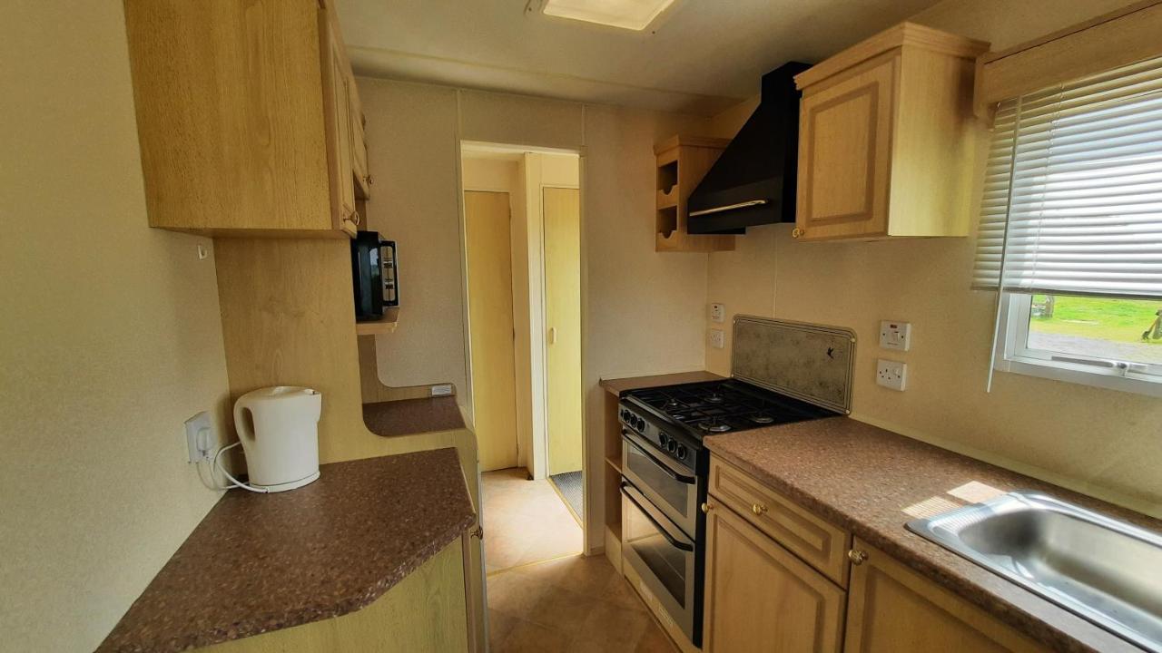 Villa Grey Alders Carmarthen Esterno foto