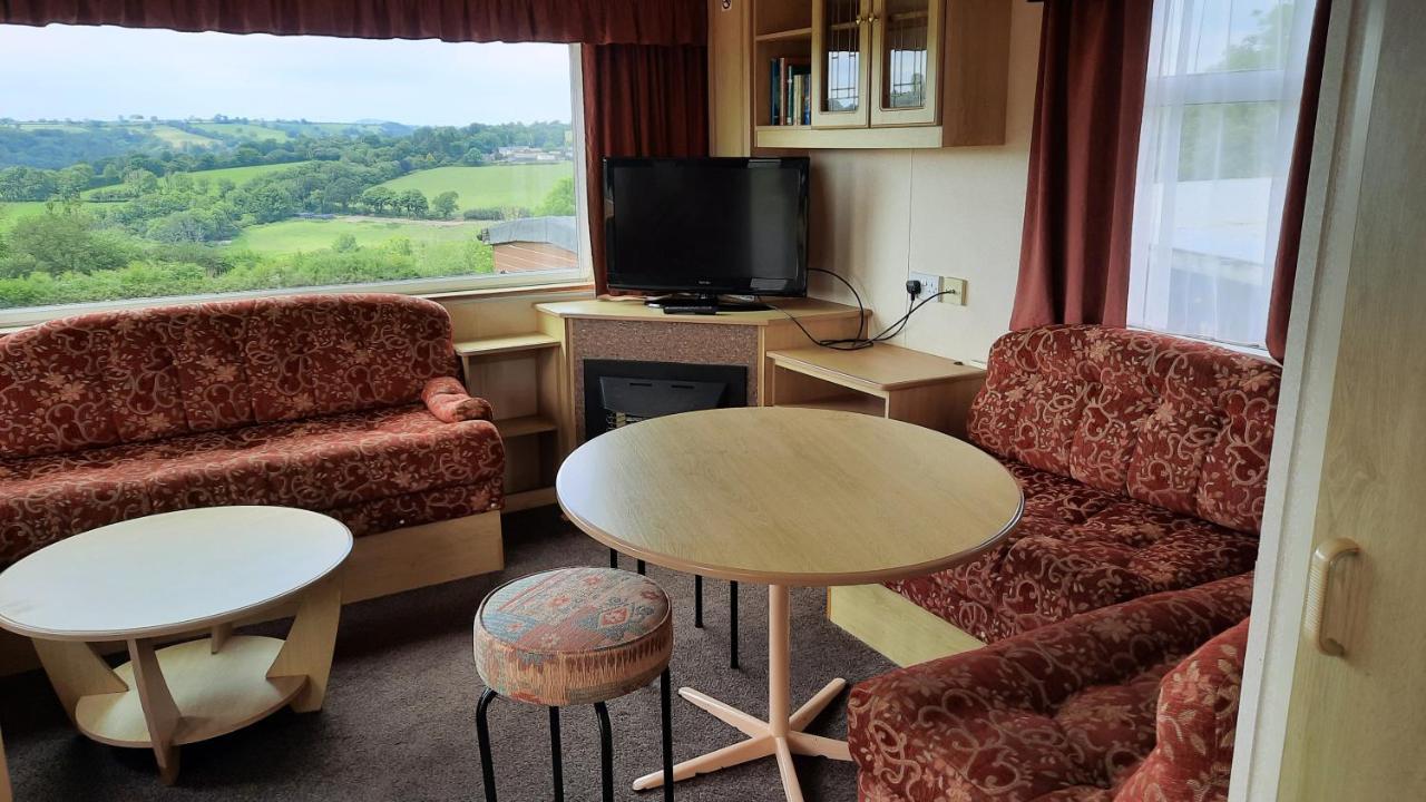 Villa Grey Alders Carmarthen Esterno foto