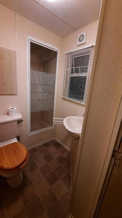 Villa Grey Alders Carmarthen Esterno foto